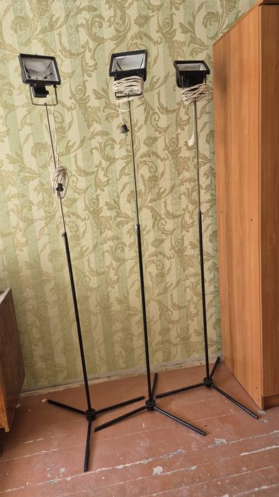 Продам стойки со светом