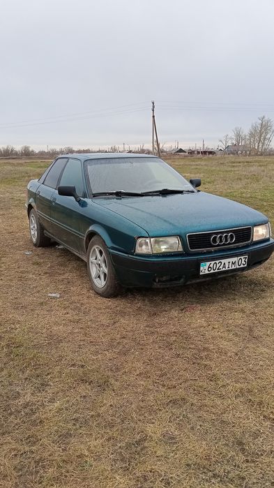 Ауди б4 1992года