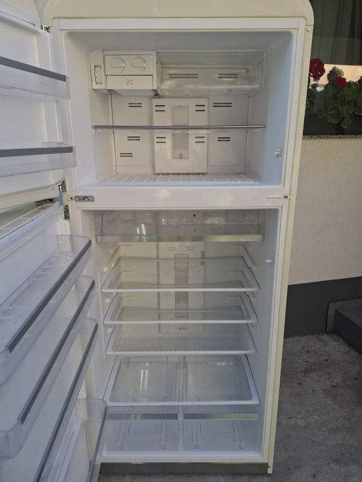 Frigider SMEG RETRO , Crem .