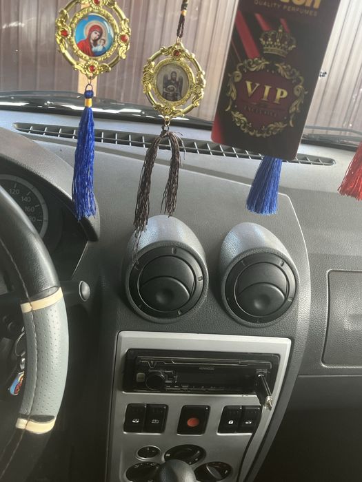 Vand Dacia Logan