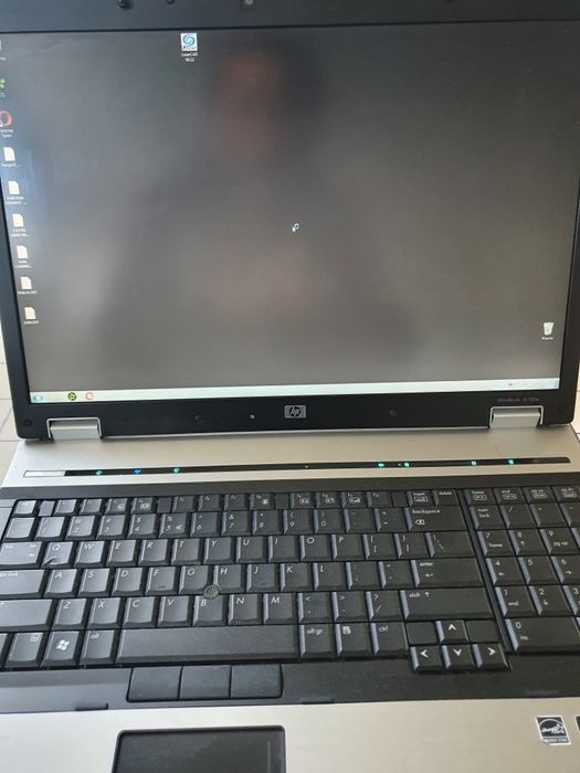 Лаптоп HP с Windows 7