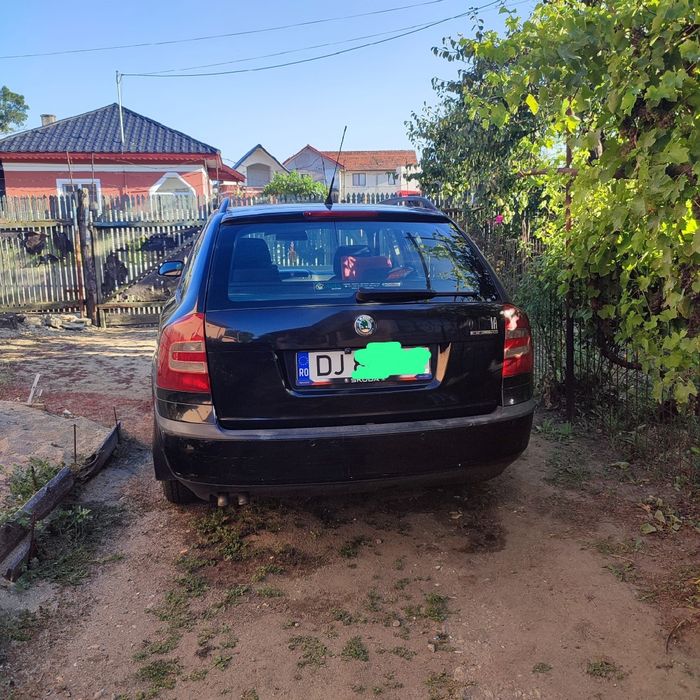 Vând skoda octavia 2 break 2006