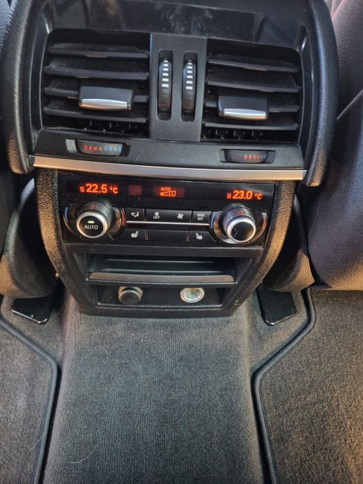 Vand BMW X6 alb perlat