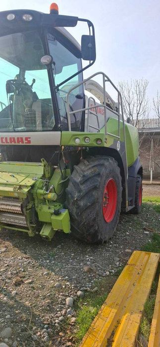 Продаётся комбайн Claas Jaguar 850