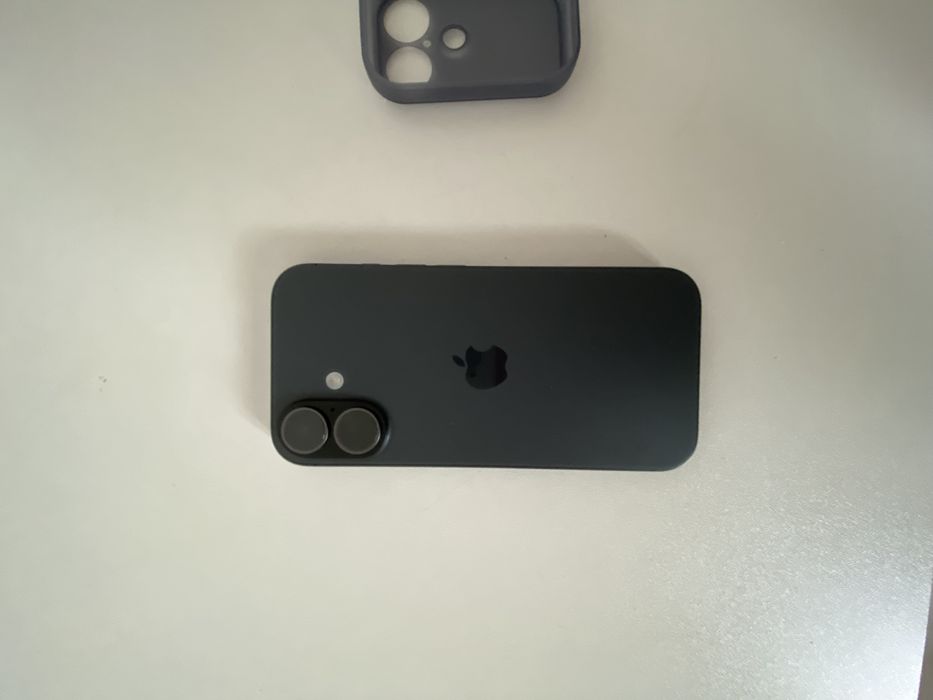 Iphone 17 256gb физ сим и есим обмен