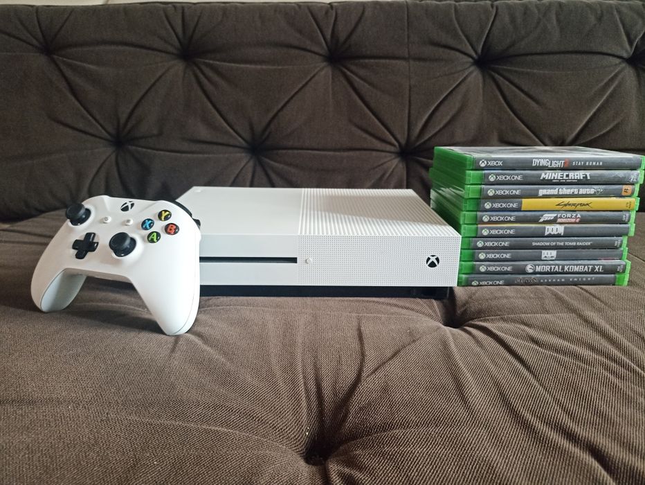 Игровая приставка Xbox One S 1TB