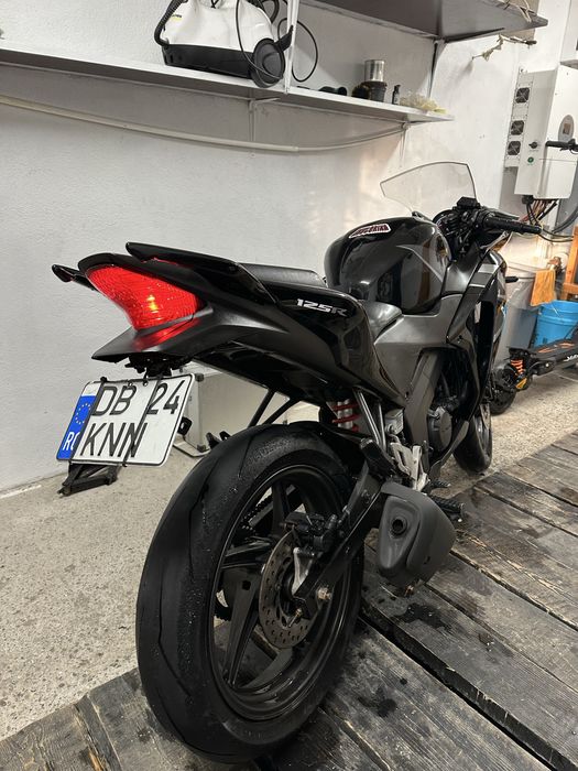 Honda CBR125 2012