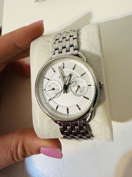 Ceas fossil dama