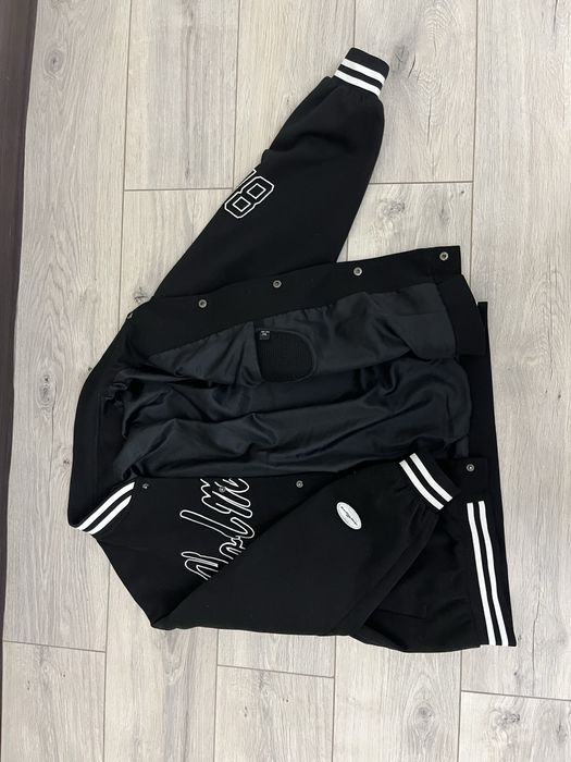 Куртка бомбер Yuan Eva