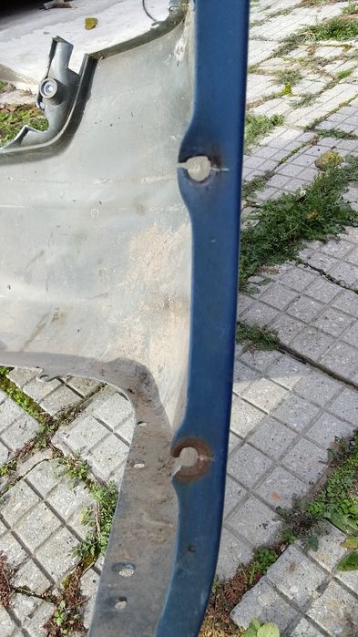 Задна броня Mitsubishi Grandis