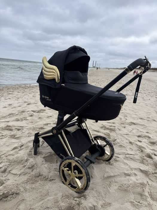 Бебешка количка Cybex e-Priam 4 Jeremy Scott Wings