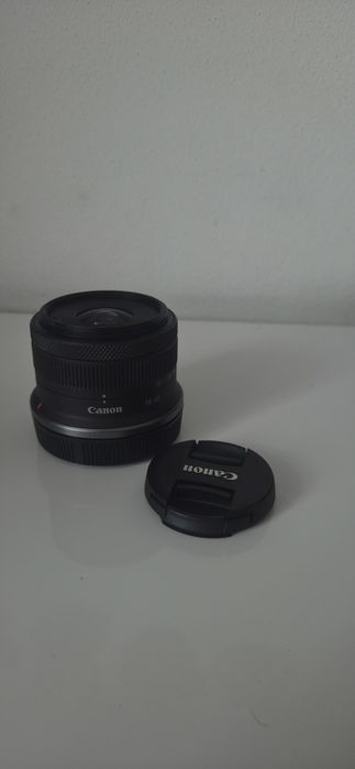 CANNON Eos R50 + 18-45mm + 18-150mm + 50f1,8 + 2 Accu