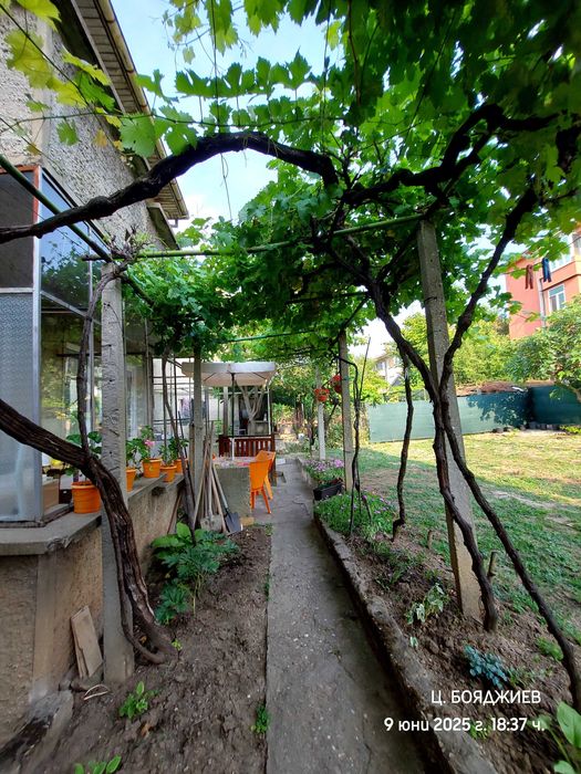 Продава се Къща в Горна Оряховица - 316 кв.м за 1330 €/кв.м - Снимка #21