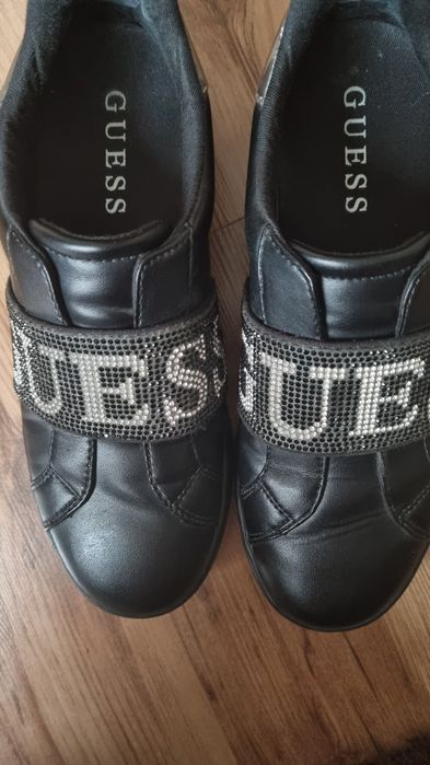 Оригинални guess кецове