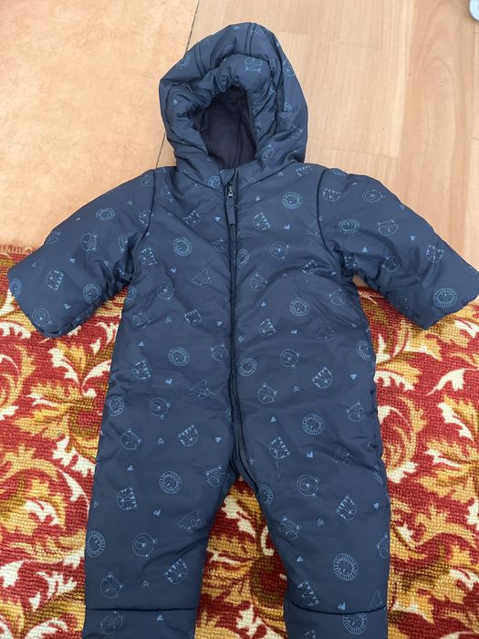 Продам детские комбинезоны