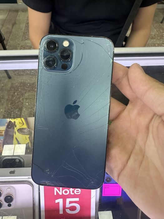 Iphone 12 pro blue