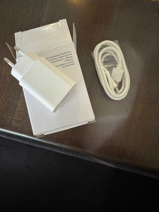 Двуфазна помпа Medela swing maxi