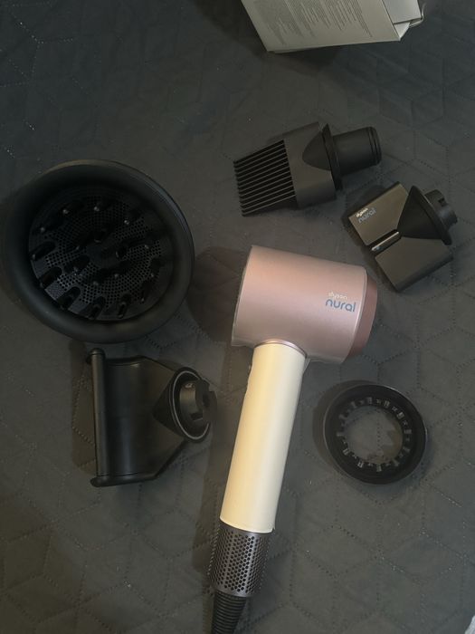 Uscator Dyson Supersonic Nural