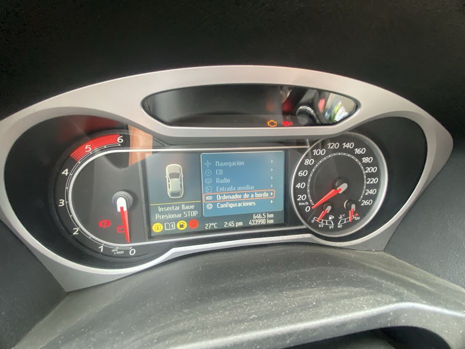 Piese Ford Mondeo MK4 an 2011 motor 2.0 TDCI.injectoare turbo bara