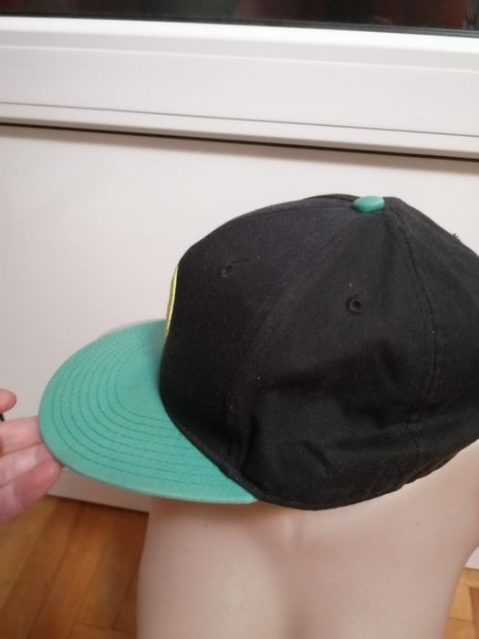 Sapca negru cu verde