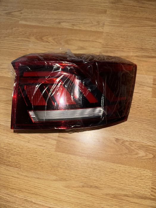 Stop drapta spate VW T-ROC cu LED 2025 nou 2GA945096D 15S