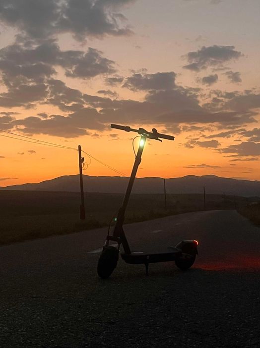 Trotineta electrica xiaomi 5 pro