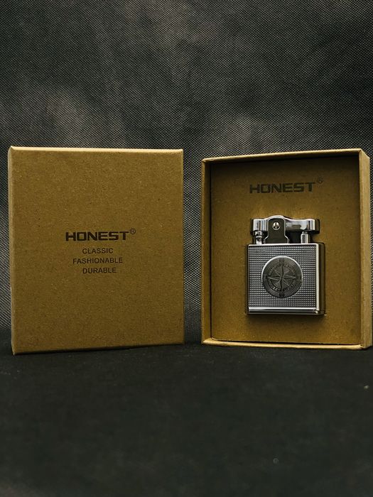 Зажигалка на подарок керосиновая. Zajigalka.