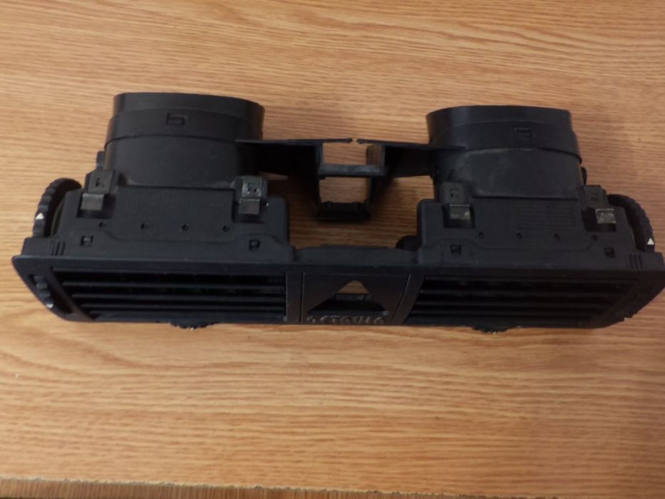Aerator central bord Skoda Octavia 1