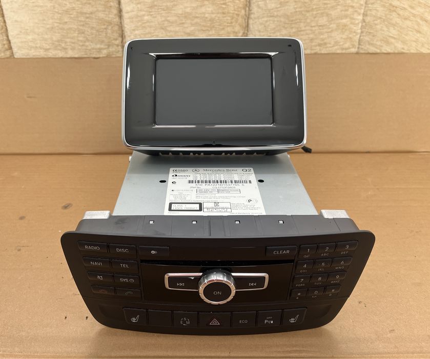 Unitate navigatie / Display / Radio Mercedes A W176 B W246 CLA W117