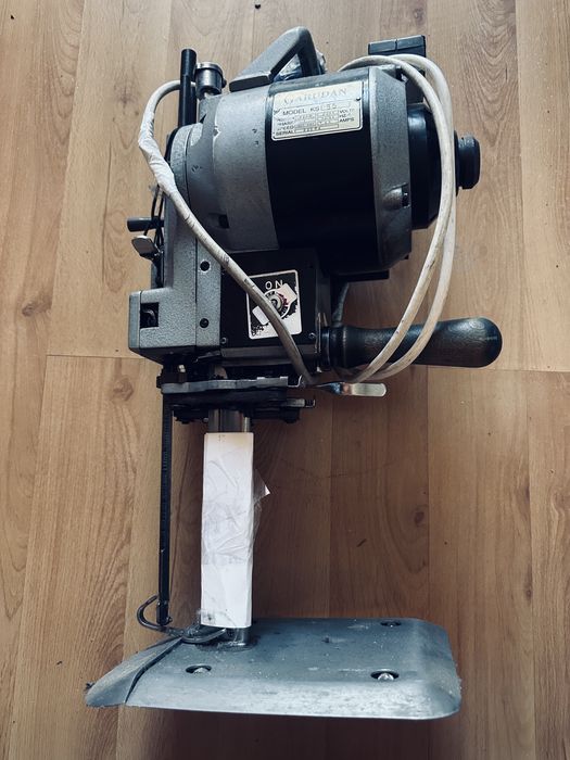Vand masina de croit electrica 220