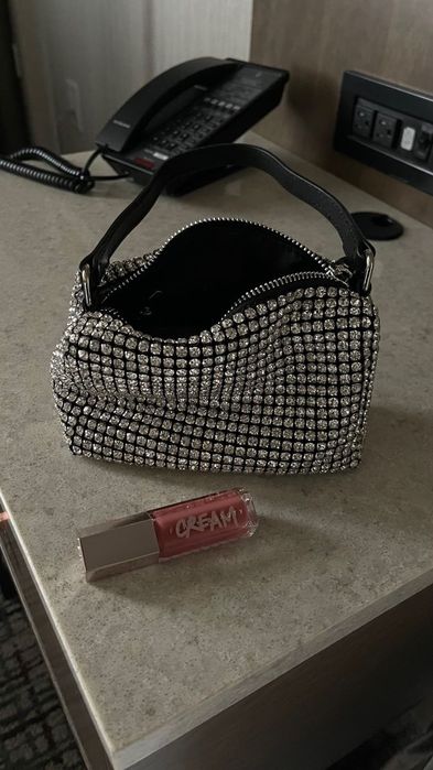 Сумочка под Alexander Wang