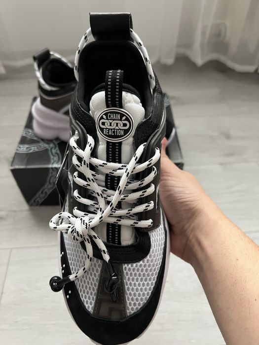 Versace Chain Reaction Black/ White 43