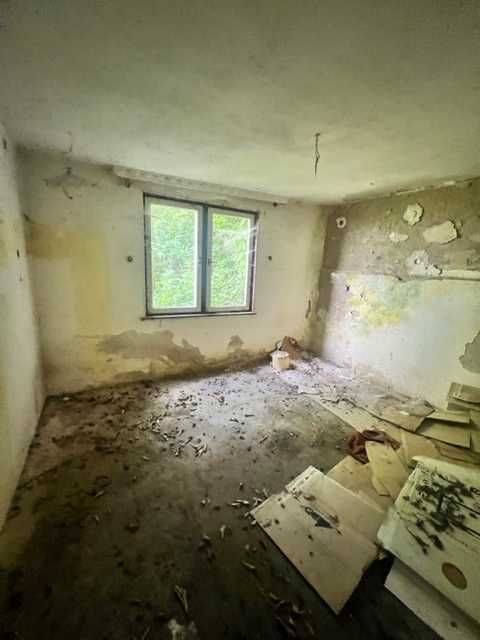 Продава се Къща в Асеновград - 651 кв.м за 59 €/кв.м - Снимка #15