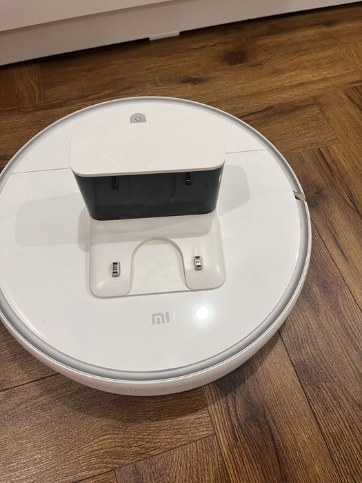 Робот-пылесос Робот пылесос Xiaomi Mi Robot Vacuum-Mop STYTJ01ZHM