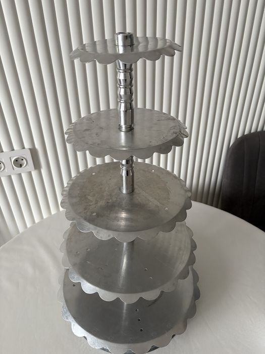 Многоярусная этажерка