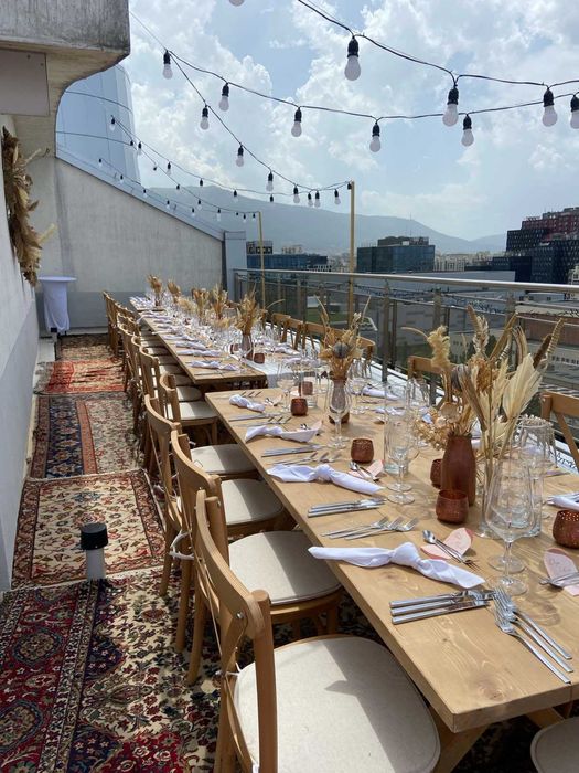 Килими за сватби и други събития под наем