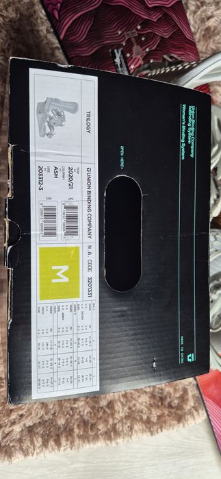 Vand snowboard Jones Dream Catcher- 142cm si legaturi Union  Trilogy M