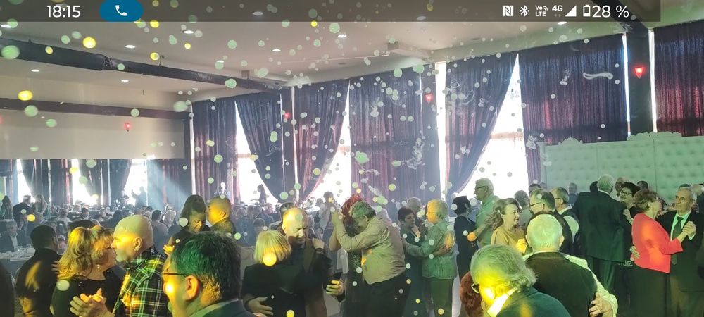Schela lumini si masina baloane fum pentru evenimente