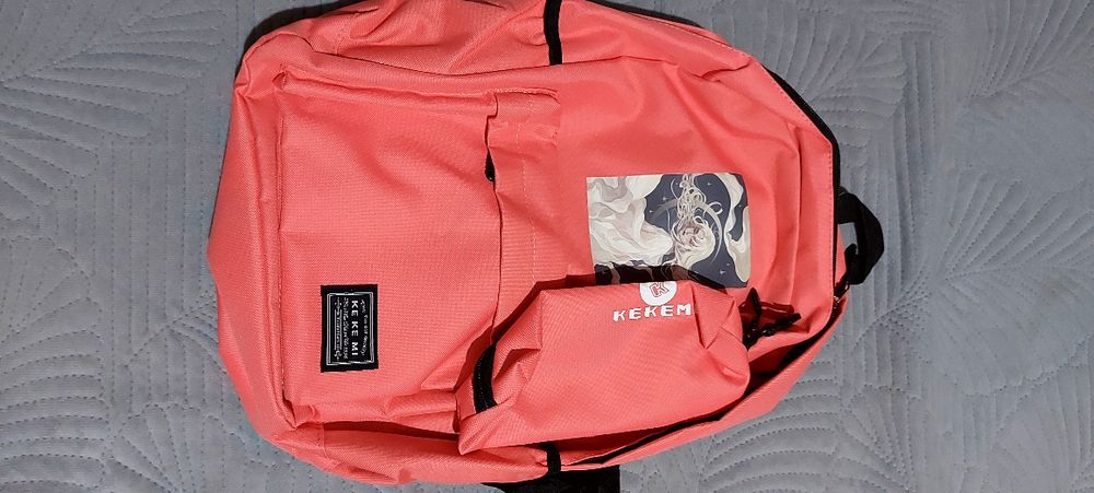 Продам школьные рюкзаки