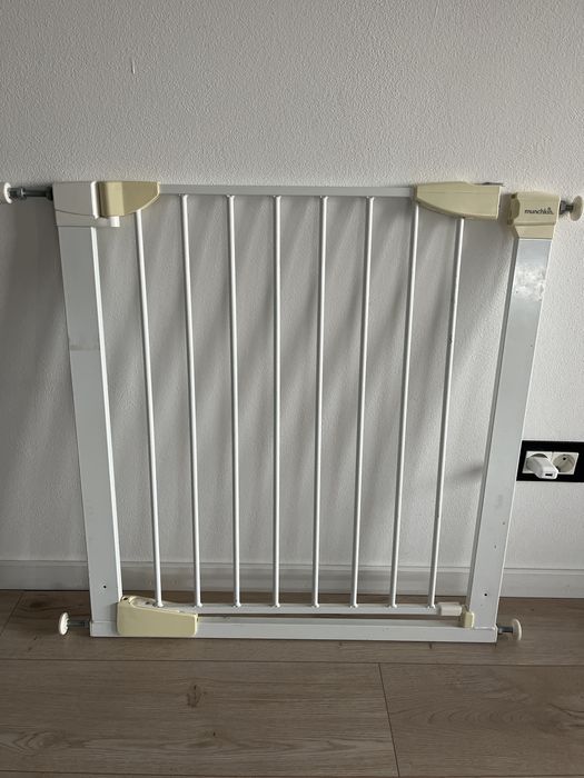 Poartă de siguranță pentru copii – stare bună