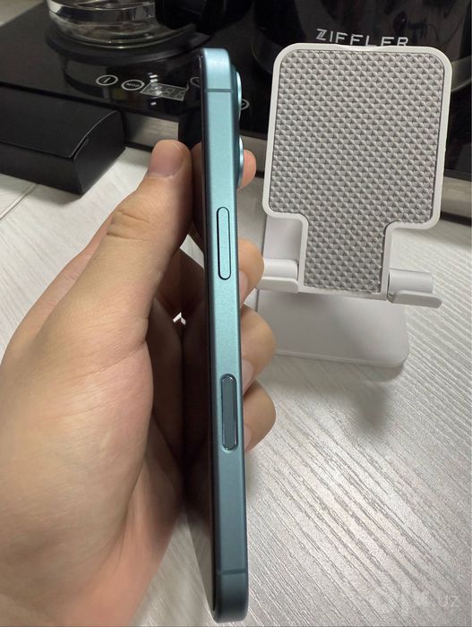 Iphone 16 Blue 256 GB 90 % yomkist. 560 sikl