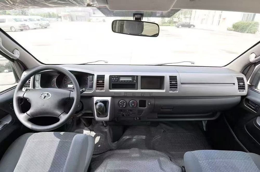 Joylong A4 mikroavtobus