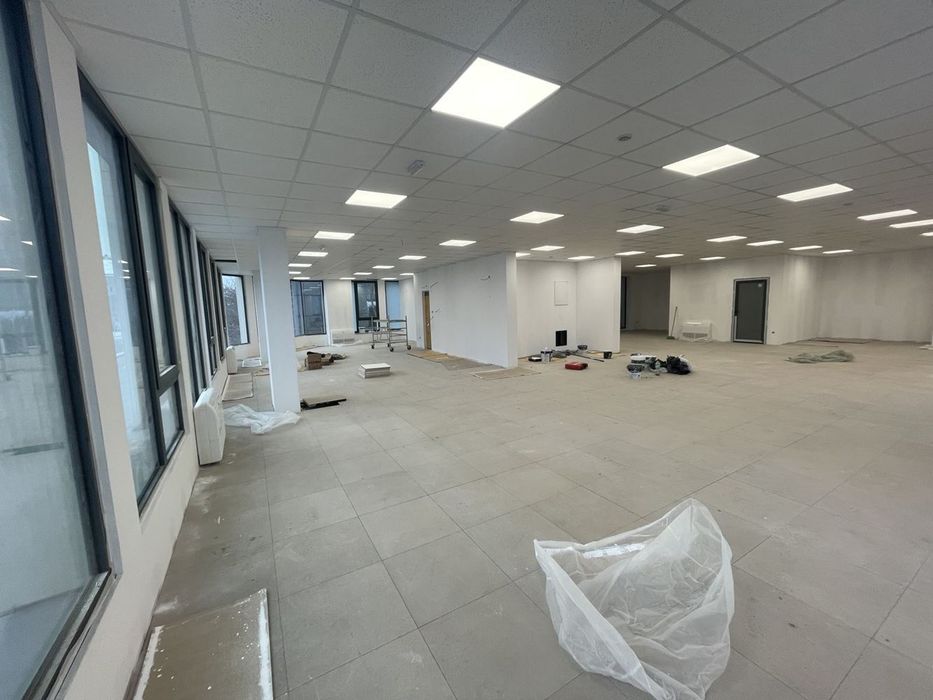 Дава се под наем Офис в София, Център - 374 кв.м за 4843.47 € - Снимка #3