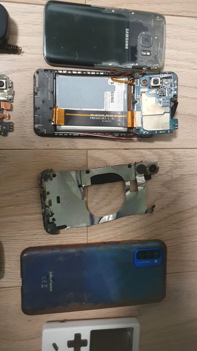 Telefoane funcționale/piese