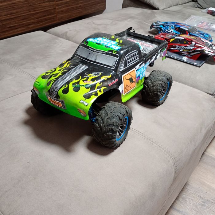 количка голяма 1:10 rc car HOSIM X 07