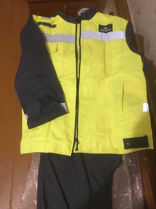 Продам спецодежду