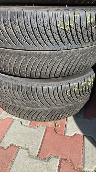 Set 2 anvelope de iarna 275/40/21 Michelin