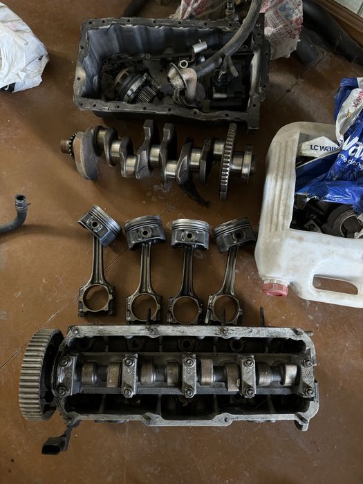 Запчасти на двигатель