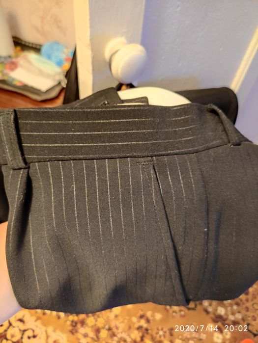 Костюм брючный   50 размер