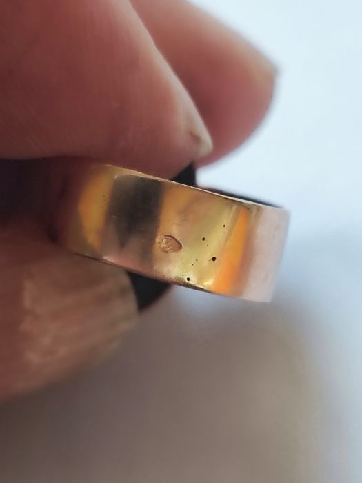 Старинен златен пръстен